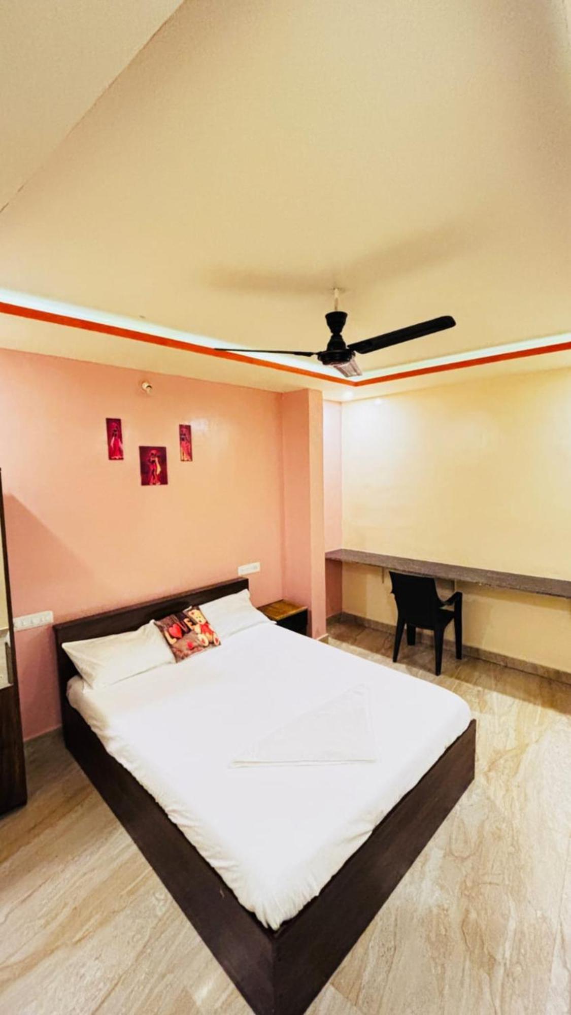Hotel New Royal Ruby - Electronic City Phase 1 Kammasandra Exterior foto